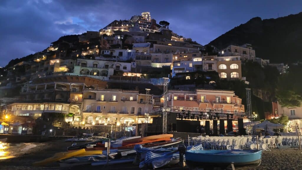 Positano nocą